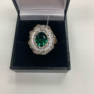 Meet your Posher, Isabel